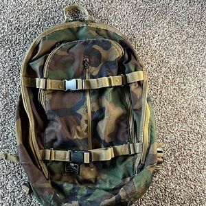 Used Nike SB Woodland Camo BackPack /Laptop Bag /Multi-Zippers  ( Scratches)